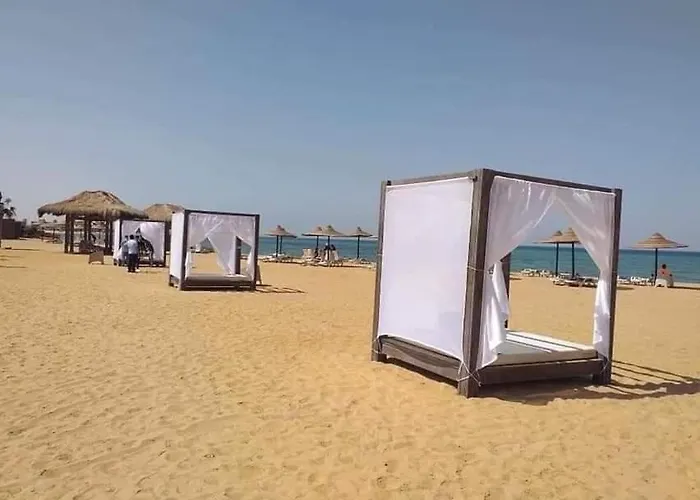قرية بلو باي اسيا Blue Bay عين السخنة